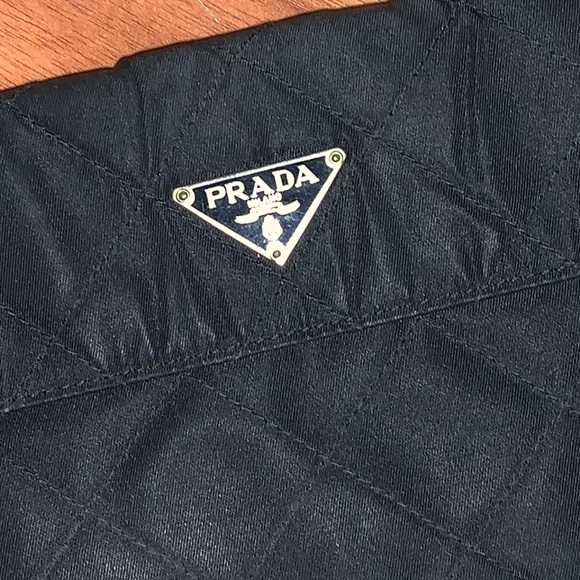Prada Quilted Nylon Wallet with Leather Interior - Picture 2 of 16